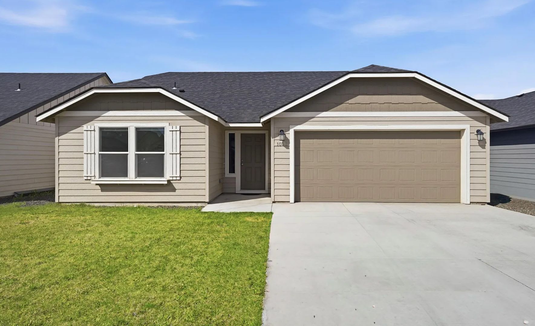 3 Bedroom Home for Rent! – photo 1