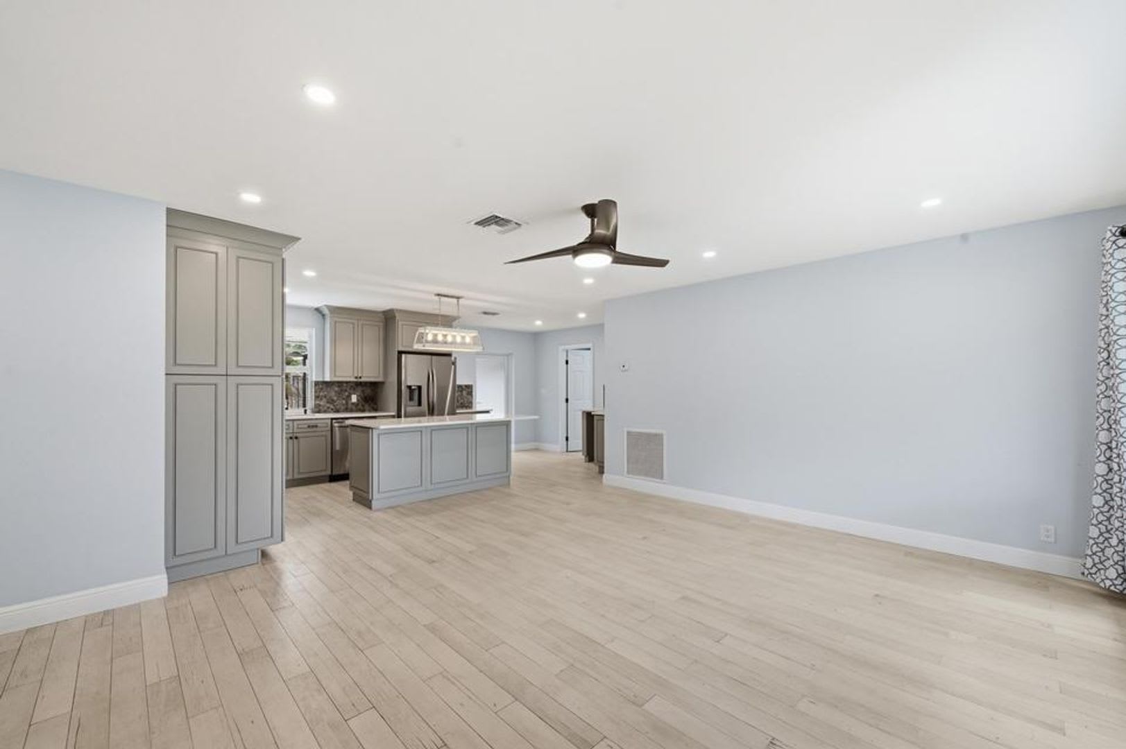 2120 NE 62nd Court, Fort Lauderdale, FL 33308 – photo 5