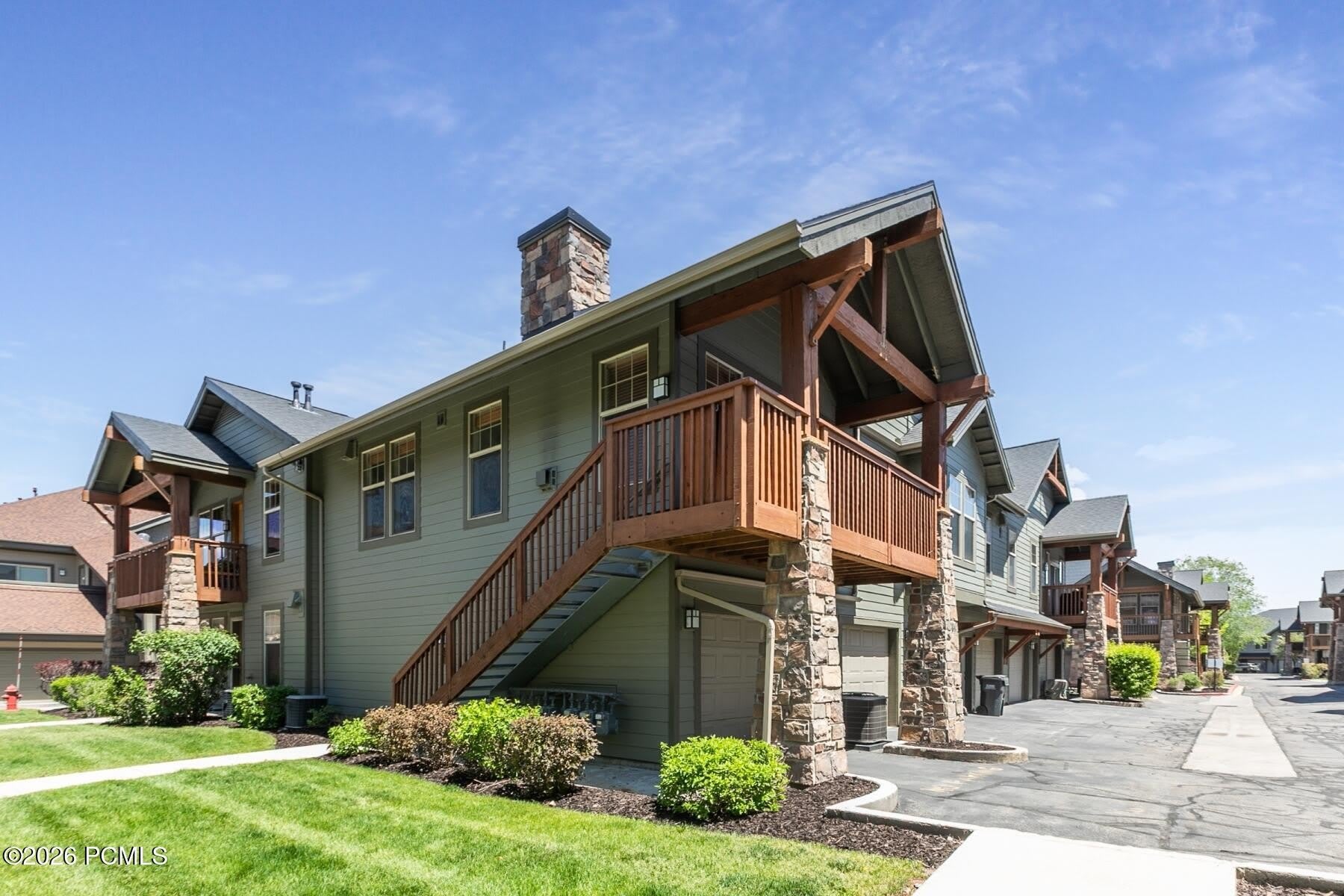1653 W Fox Hollow Lane – photo 2