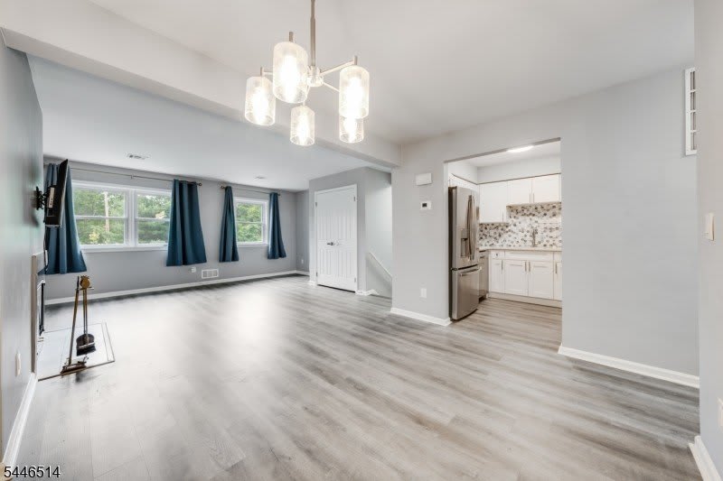 40 Loantaka Way – photo 3