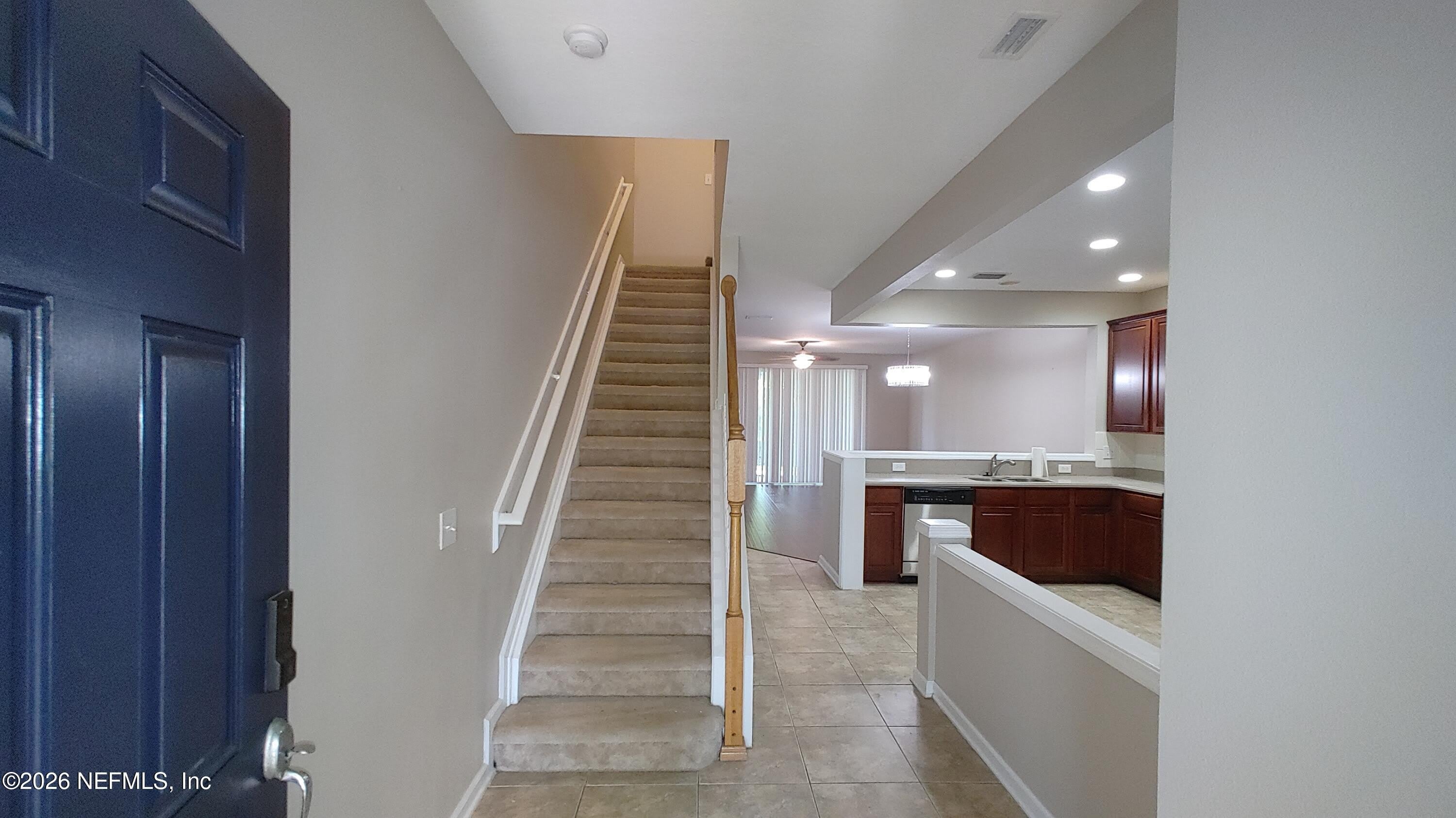 11225 CAMPFIELD Circle – photo 5