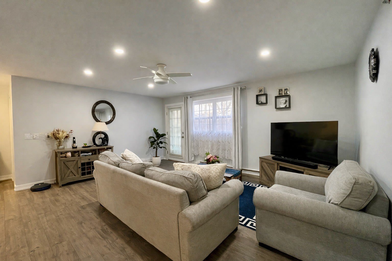 300 Cunat Boulevard – photo 2