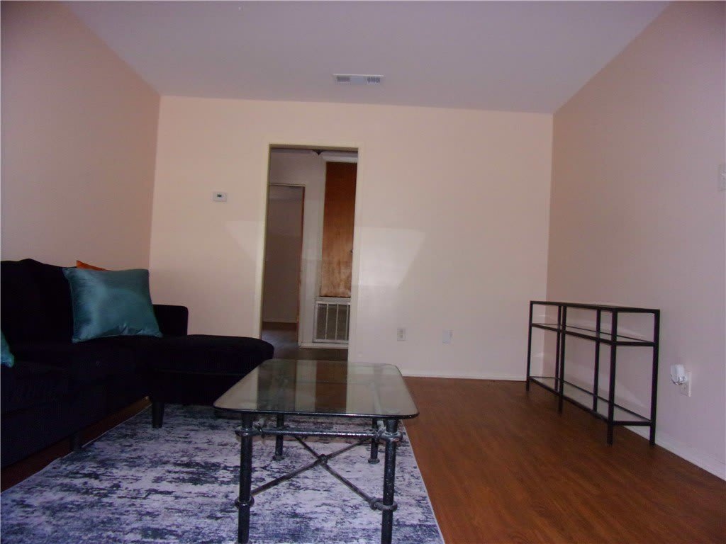 3028 Sunnybrook – photo 3