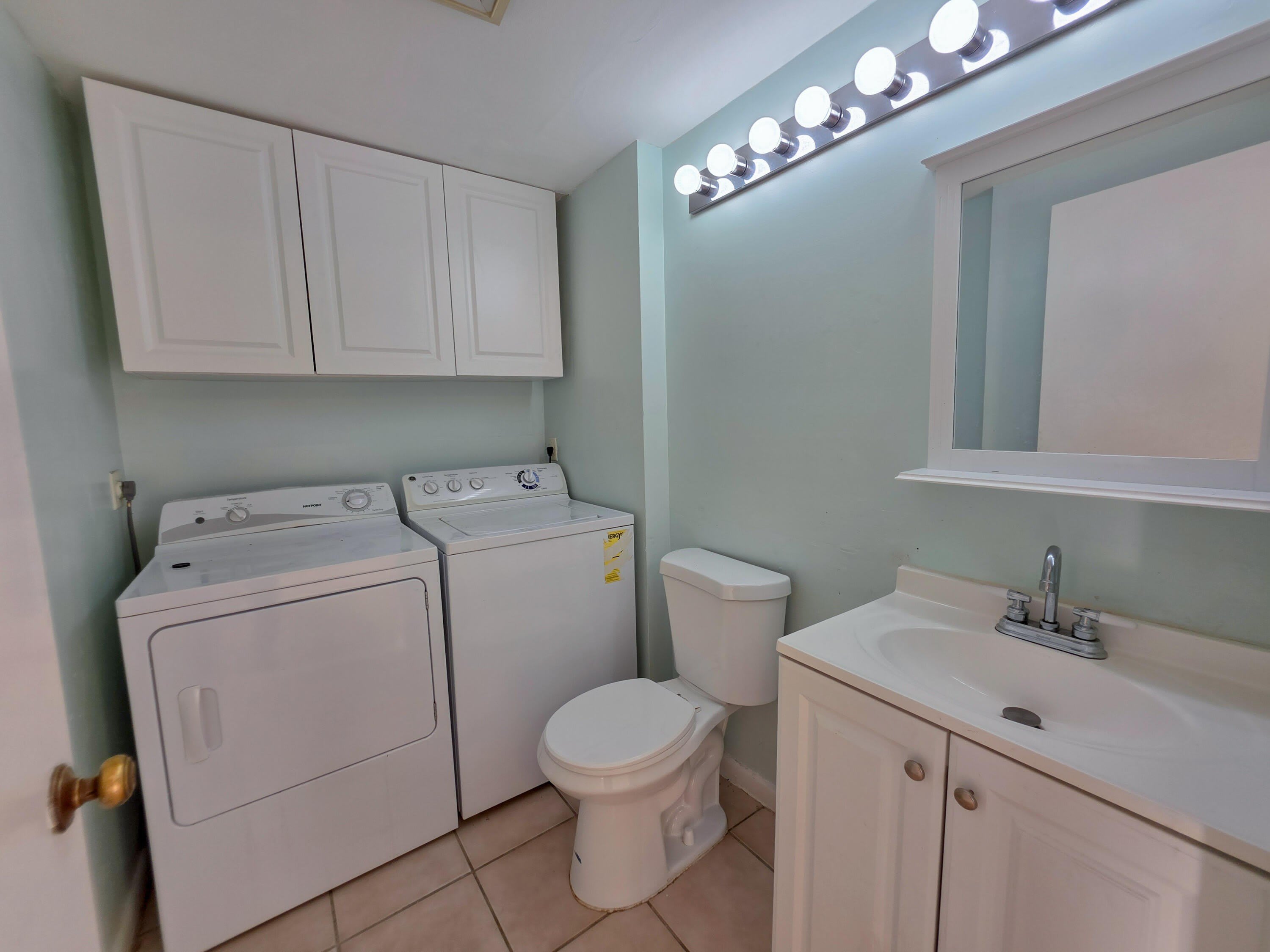 832 BLUE RIDGE Circle – photo 4