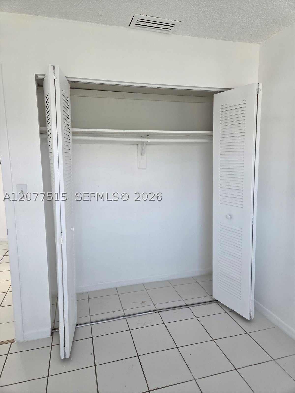 4030 Sw 61St Ave – photo 3