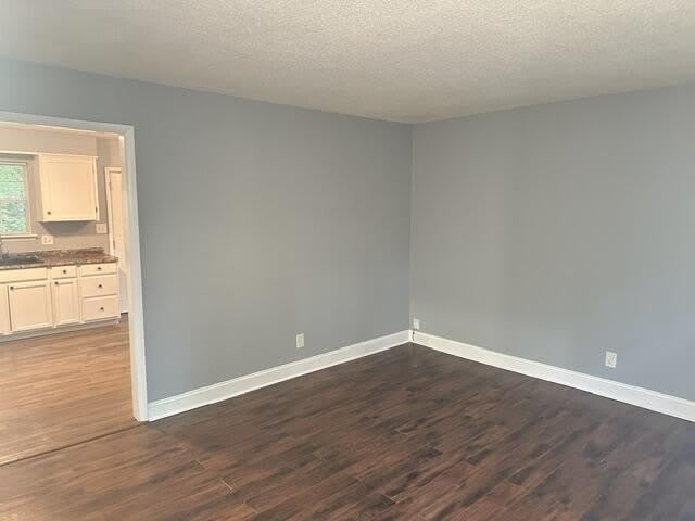 4045 Brookcrest Drive NE – photo 4