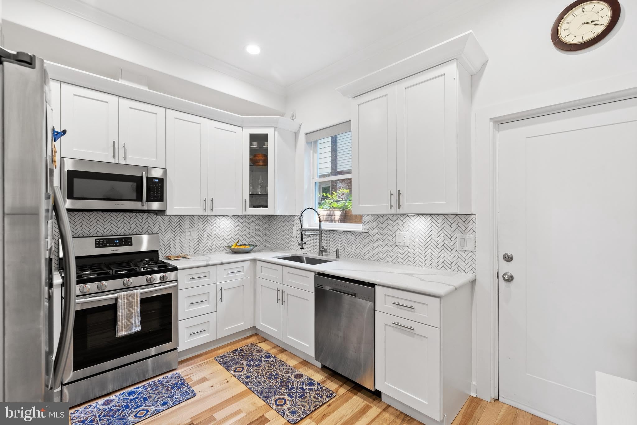3024 TITAN Street – photo 4