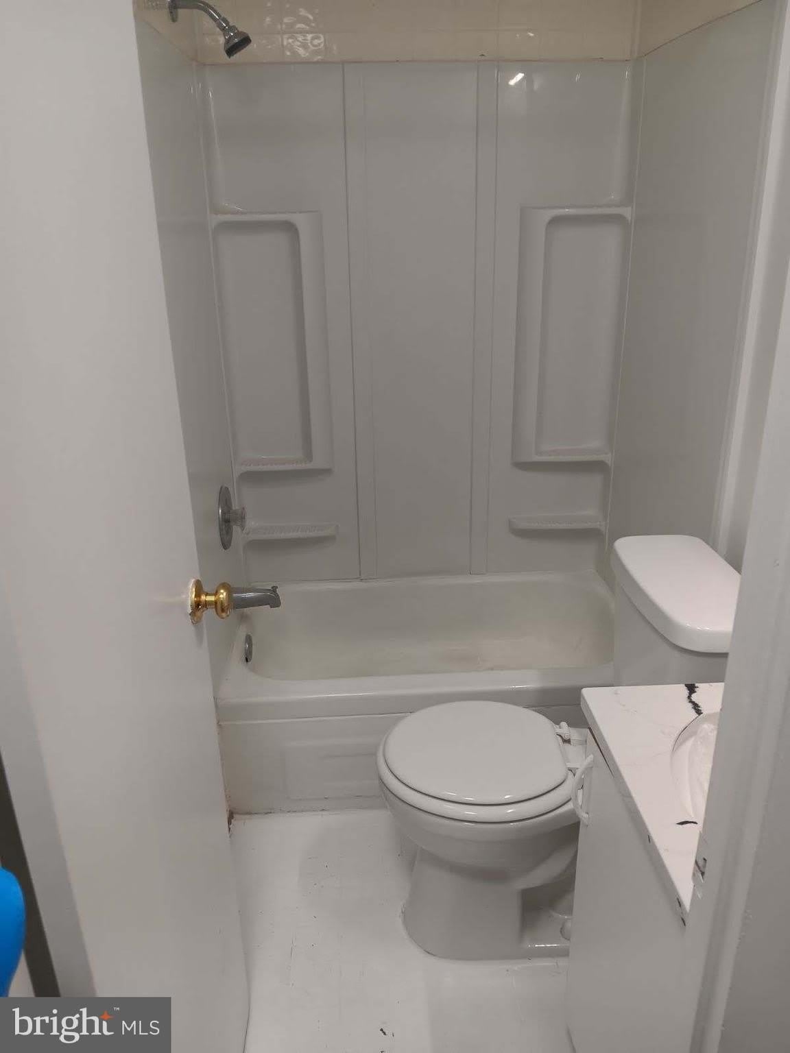 541 HADDON Avenue – photo 5