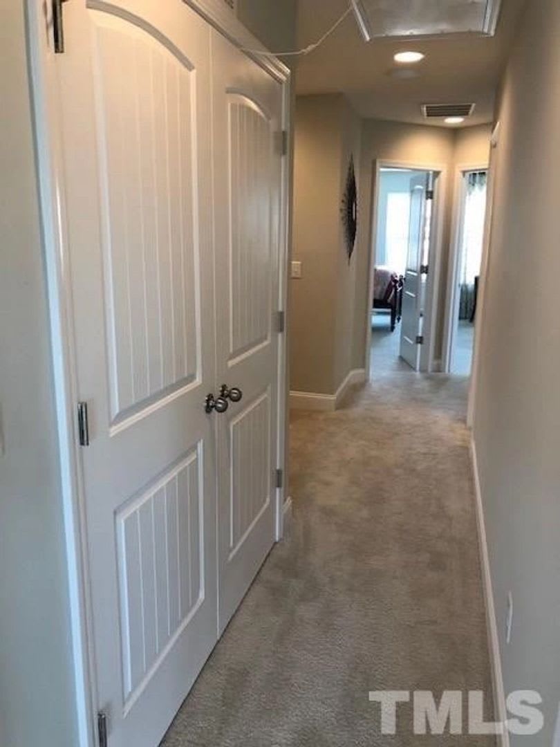 Room in 3 Bedroom Home at Scholar Dr – photo 3