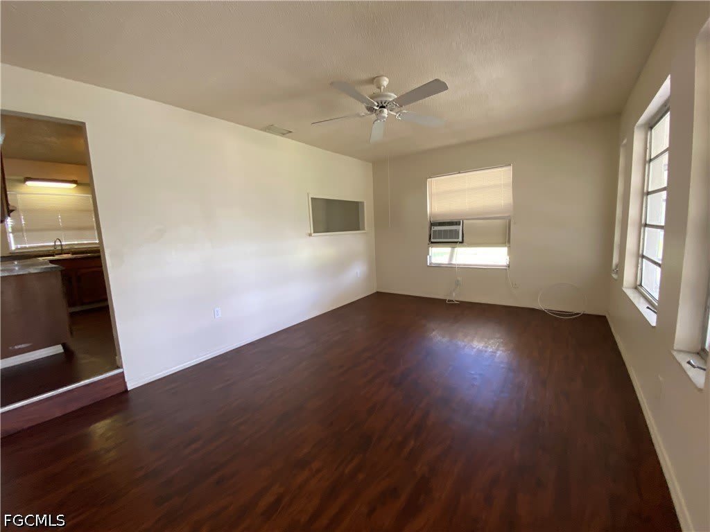 7906 Suncoast Drive – photo 2