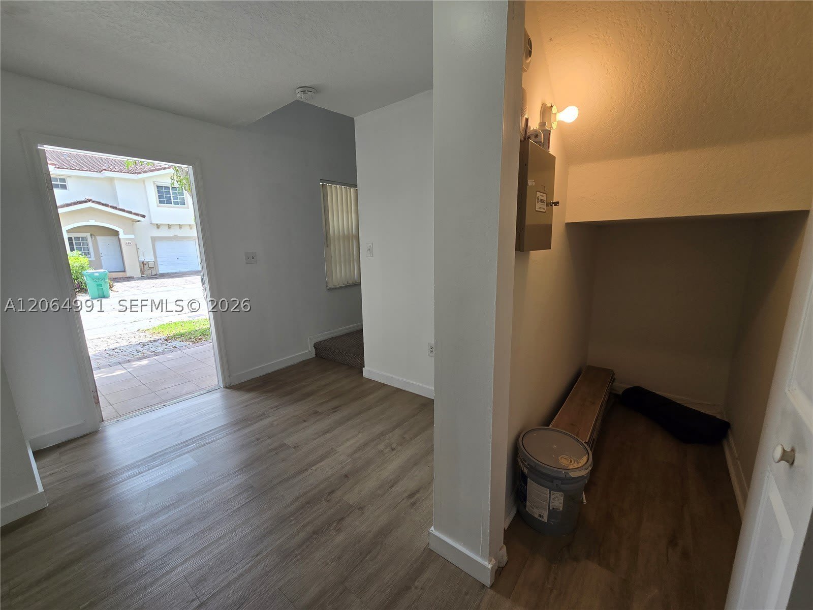 14142 SW 260th St – photo 4