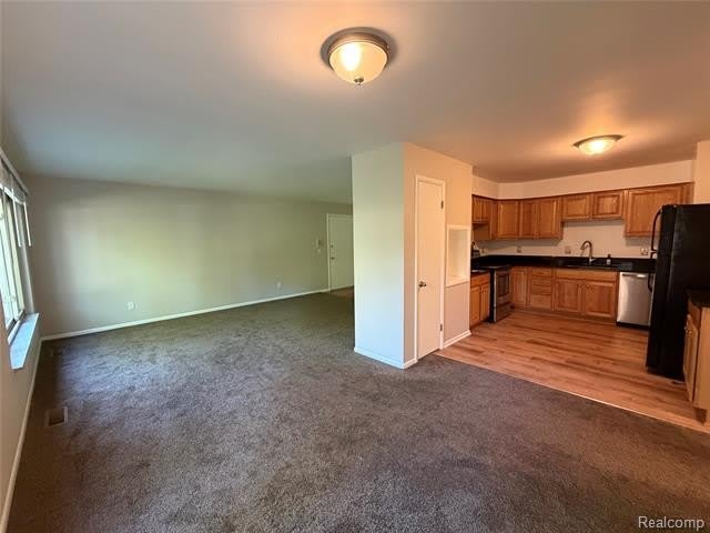 946 N Adams Road – photo 4