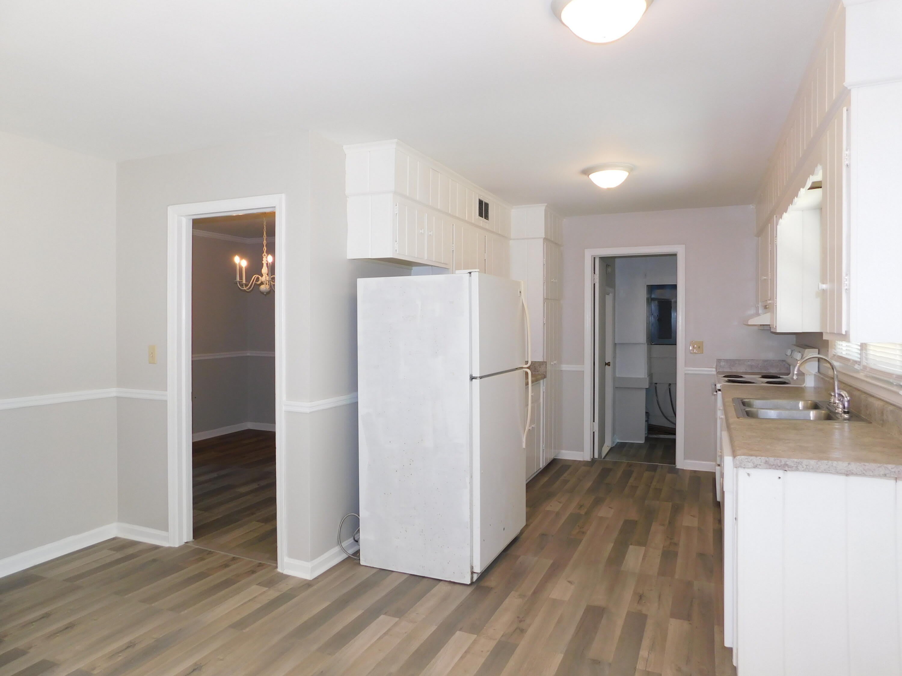 2921 Stratford Drive – photo 2