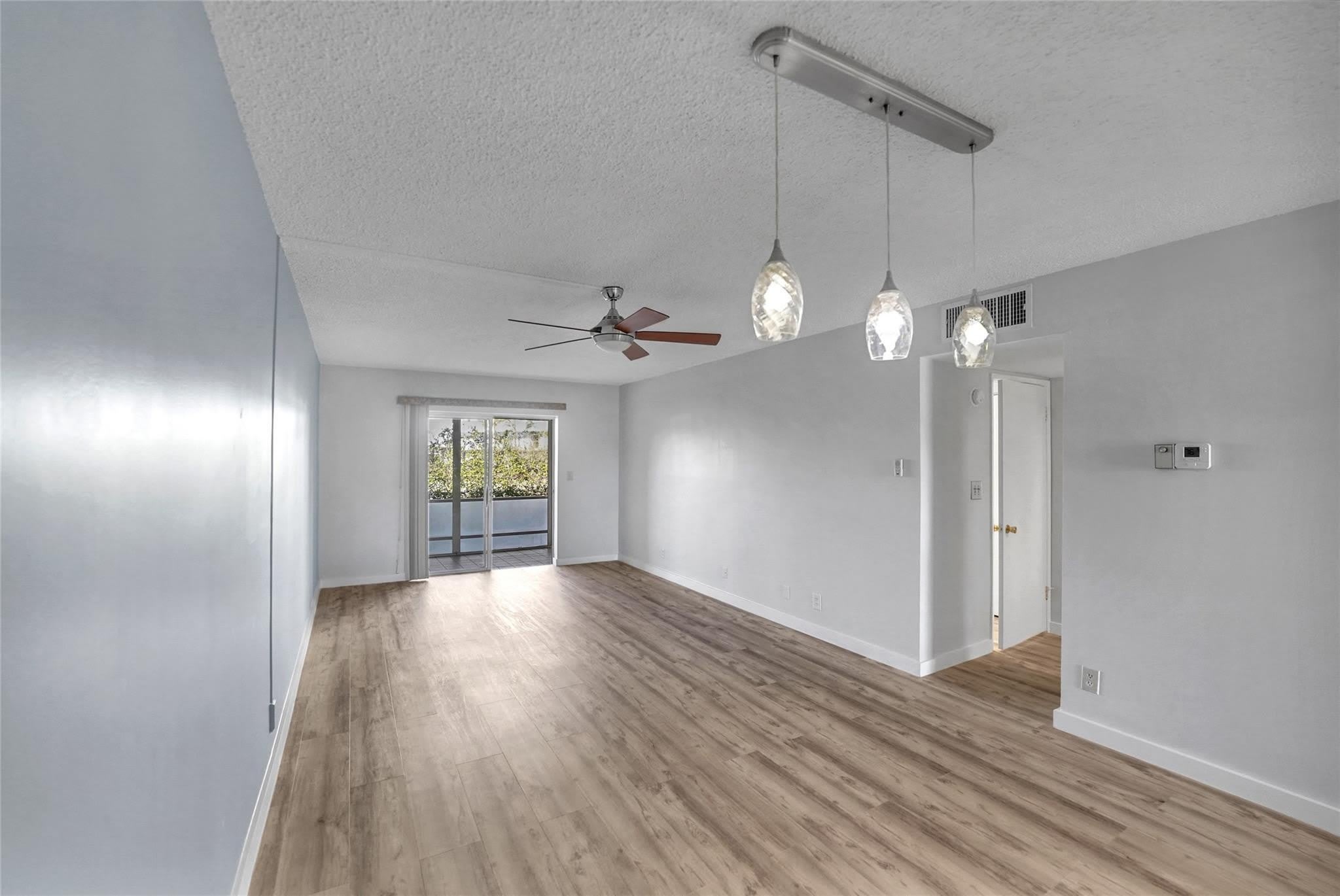 2800 NE 14th St Causeway – photo 5