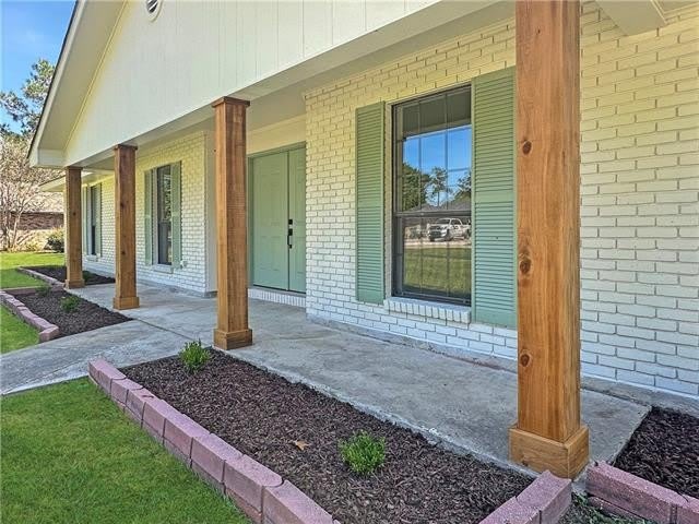301 STEELE Road – photo 2