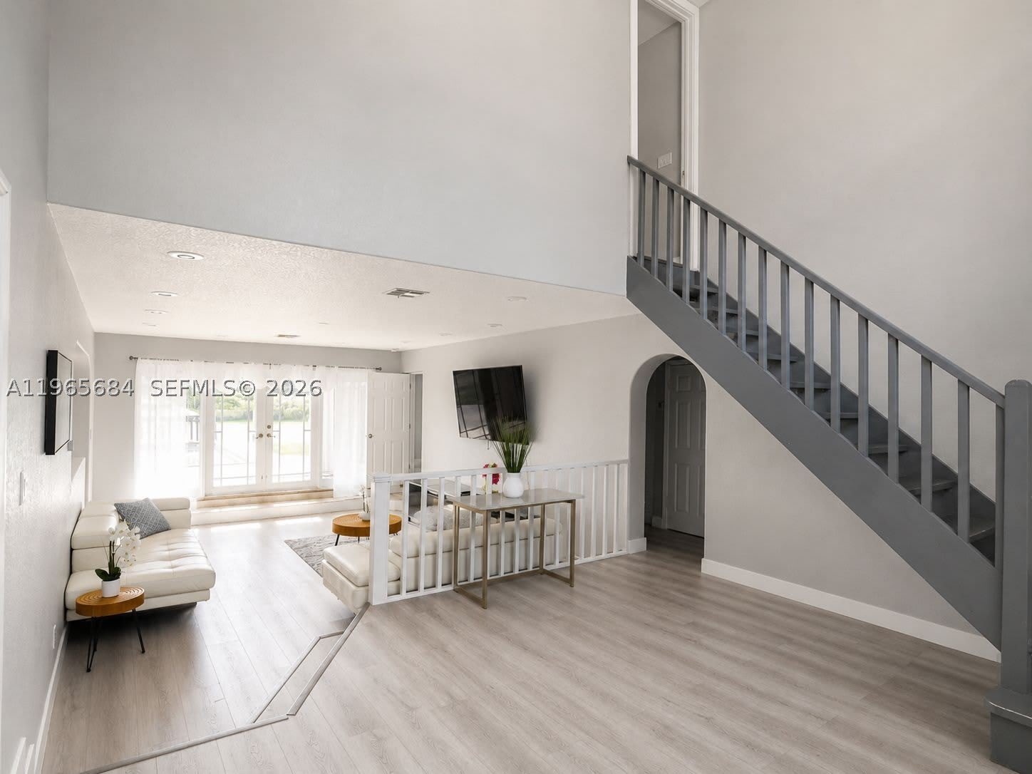 901 SW 121 AVE – photo 4