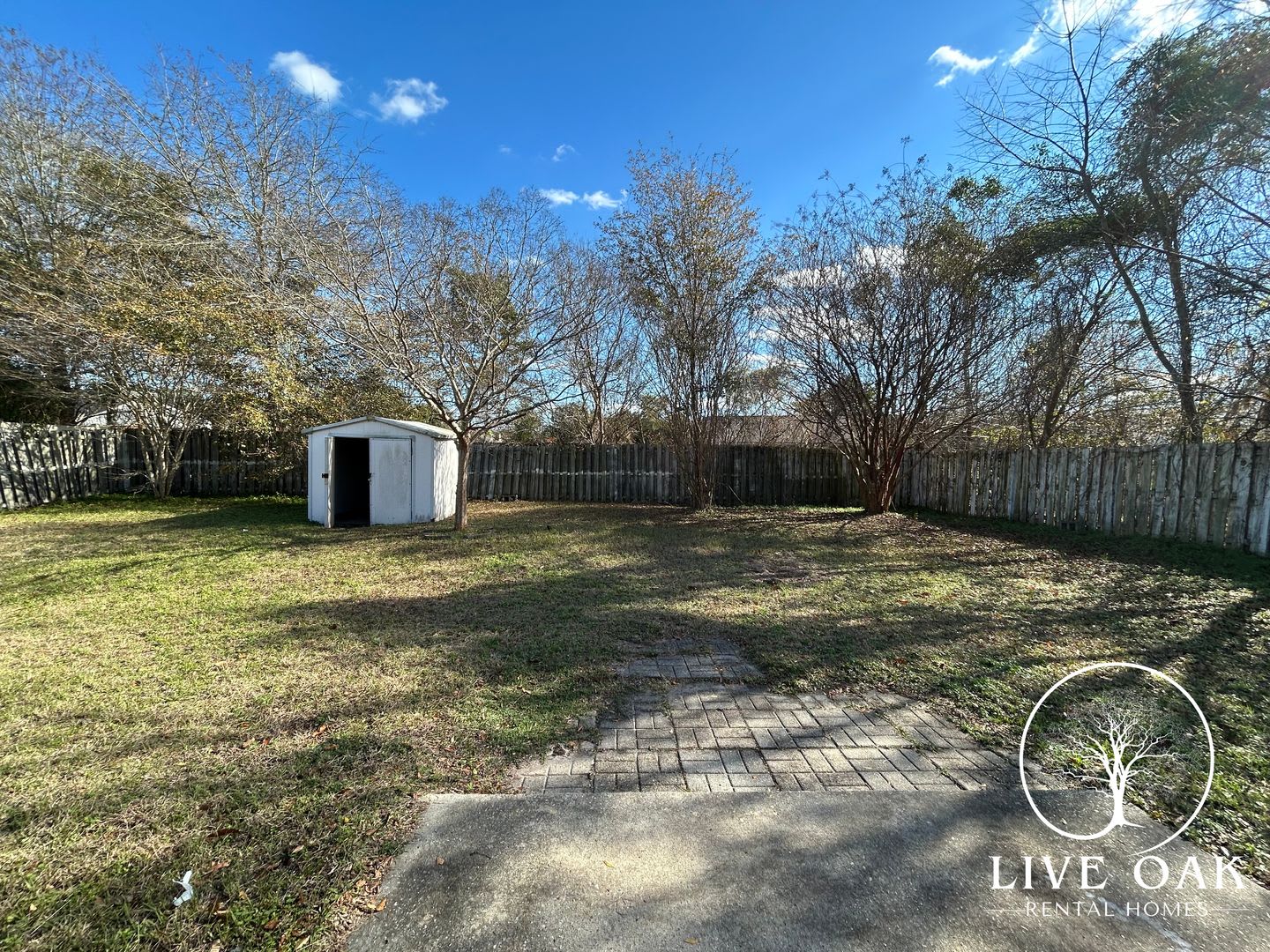 MOVE IN SPECIAL: $500 OFF 1ST MONTH'S RENT!** – photo 3