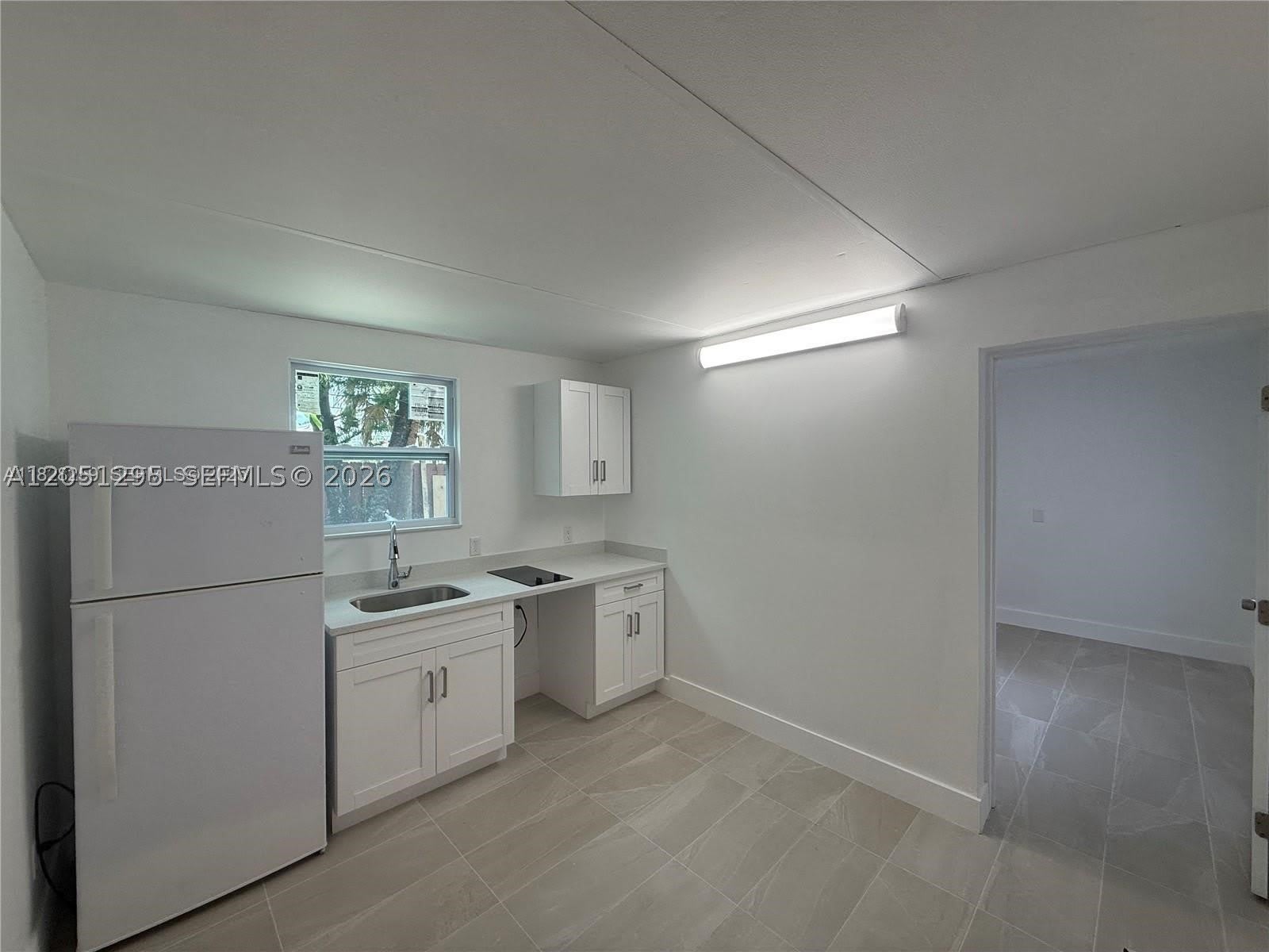 6765 SW 34th St – photo 4