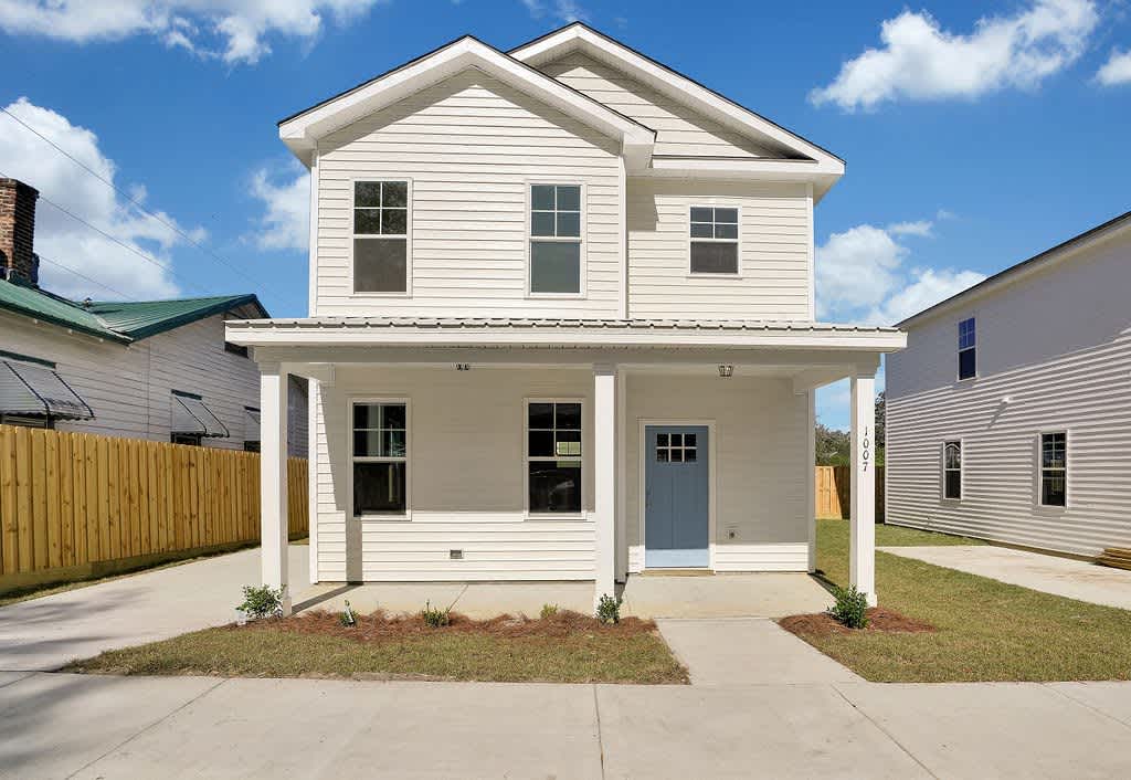 1007 Campbell St – photo 1