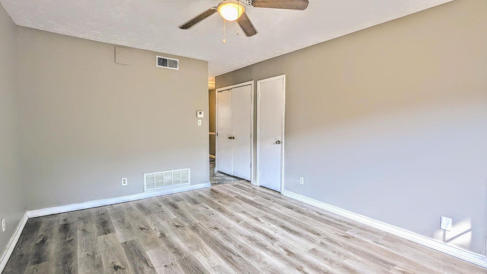 Awesome Location 2 1 Condo Near Riverside In Gainesville – photo 3