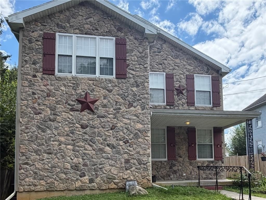 337 E Kleinhans Street – photo 1