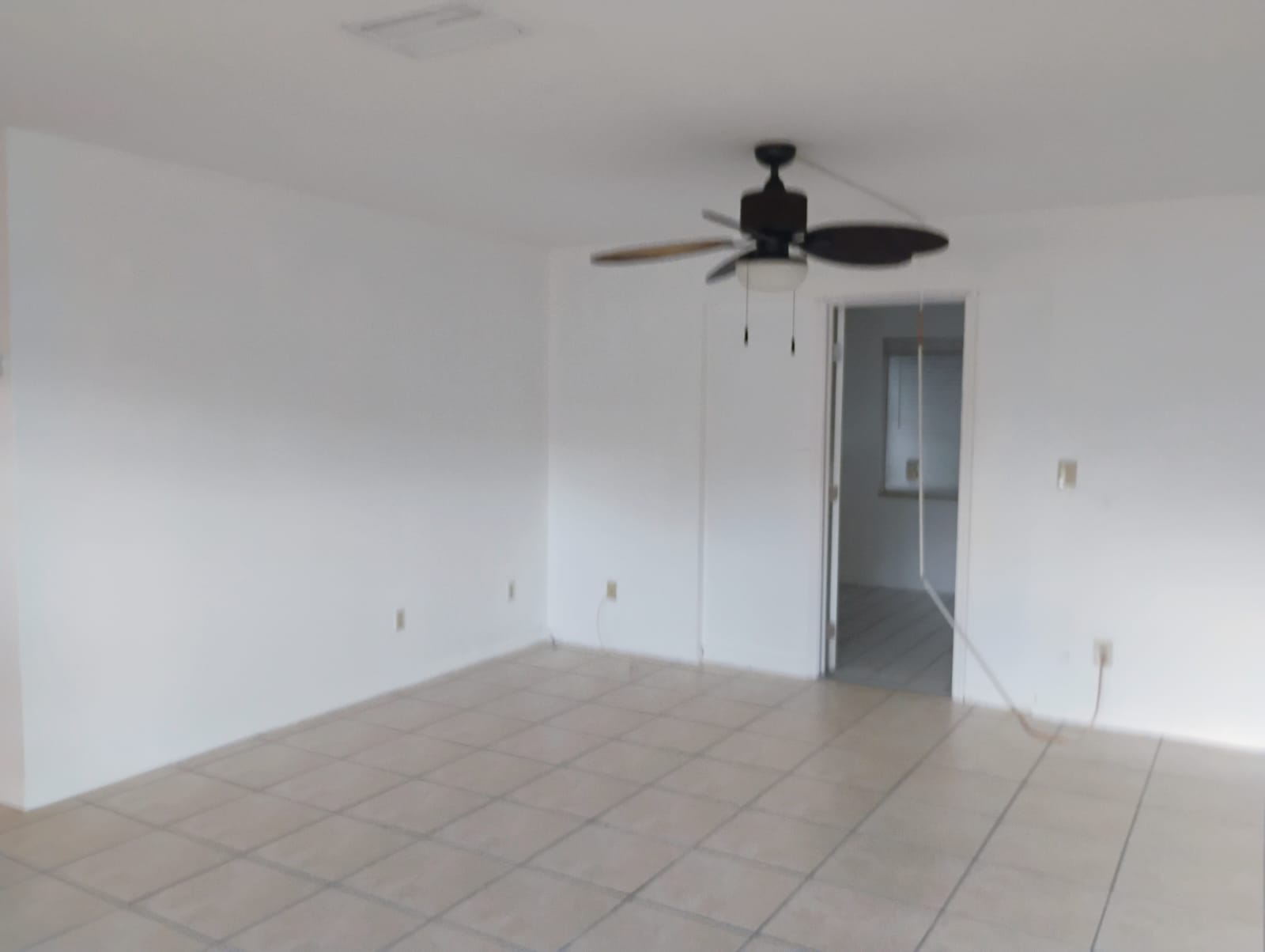 508 E Jasmine Rd – photo 3