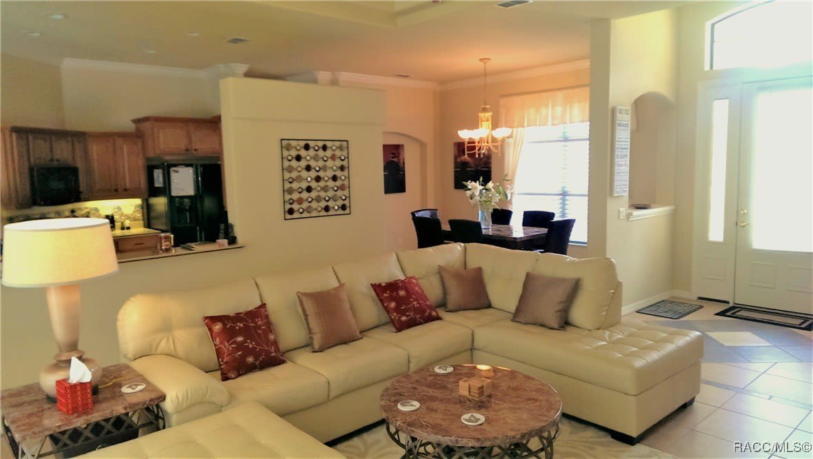 38 Linder Drive – photo 2