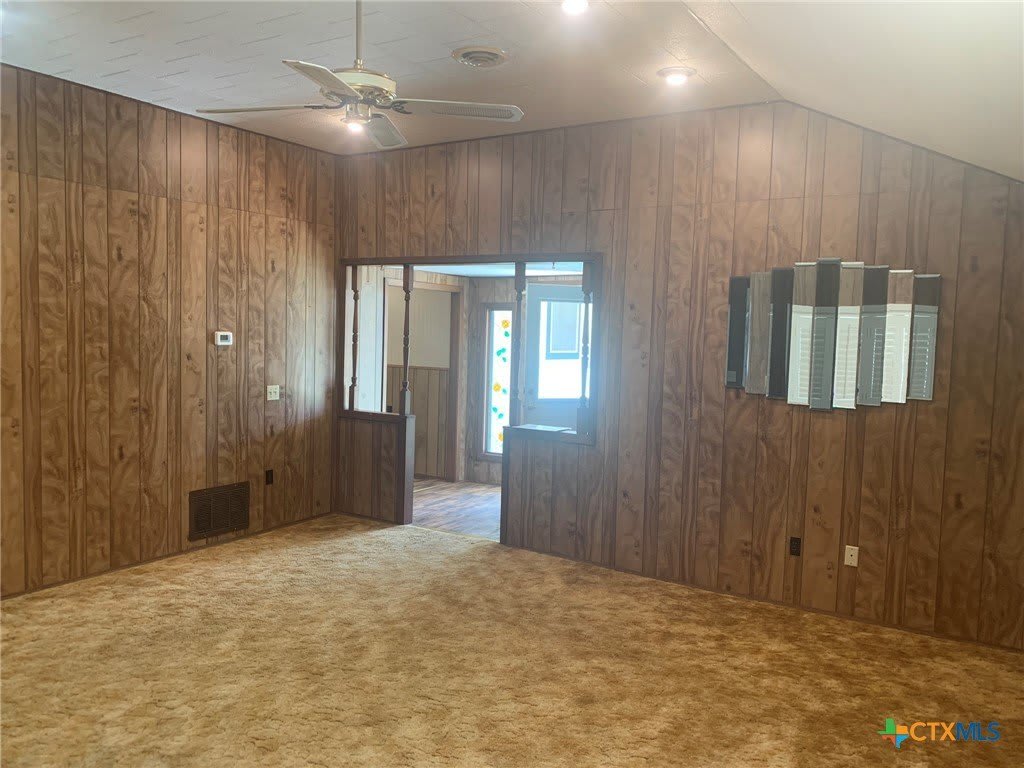 10704 State Highway 185 – photo 5