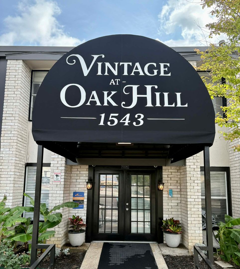 Vintage at Oak Hill – photo 3