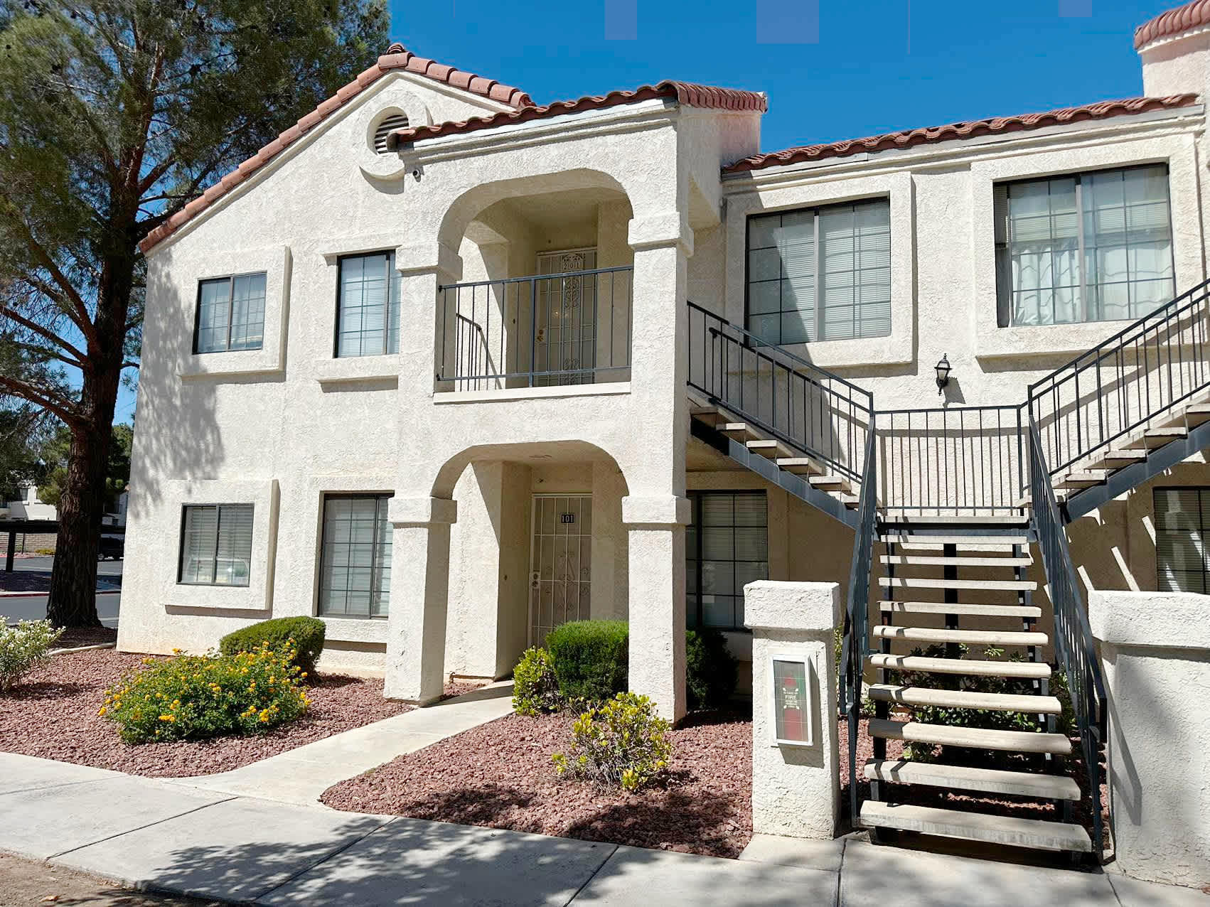 4848 Nara Vista Way, #201 – photo 1