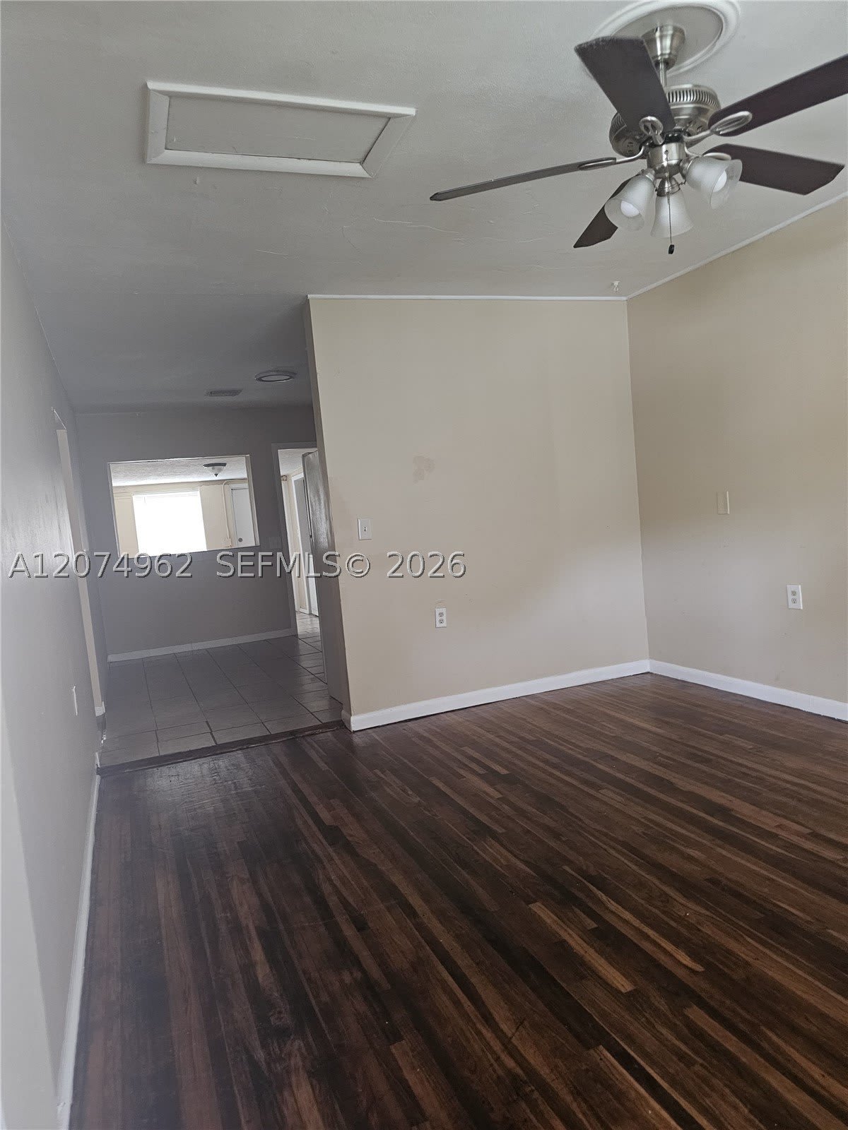 6112 SW 32nd St – photo 4