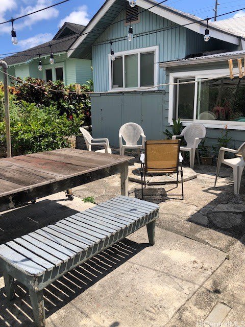 2212 Coyne Street – photo 4