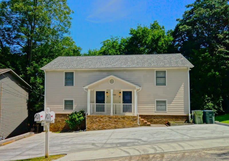 1705 Toll Gate Road SE – photo 2