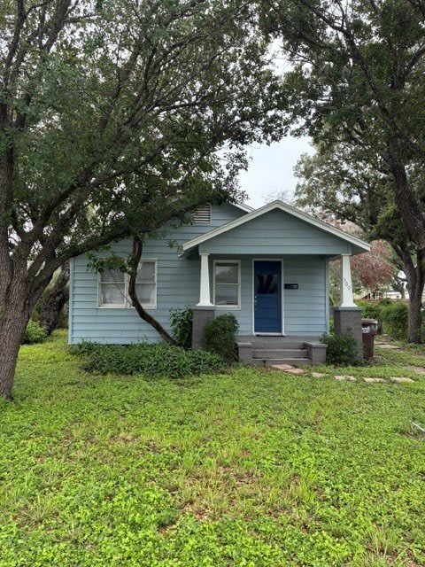 309 E Hoffman Avenue – photo 1