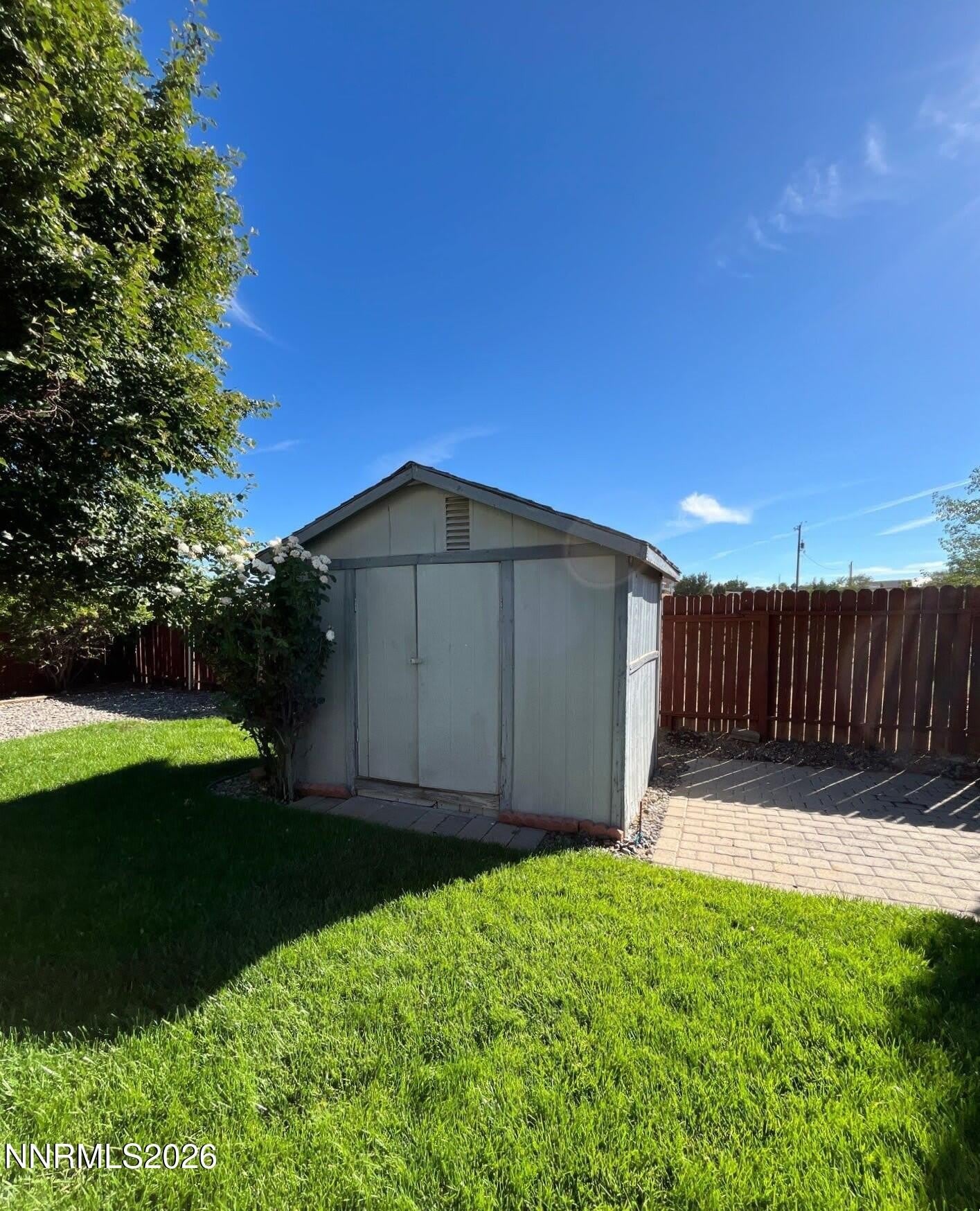 6460 Eskimo Drive – photo 4