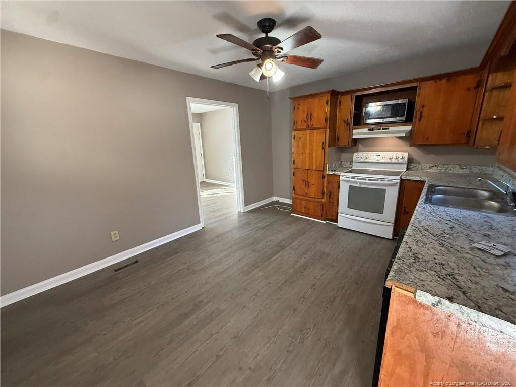 2223 Carbine Street – photo 2