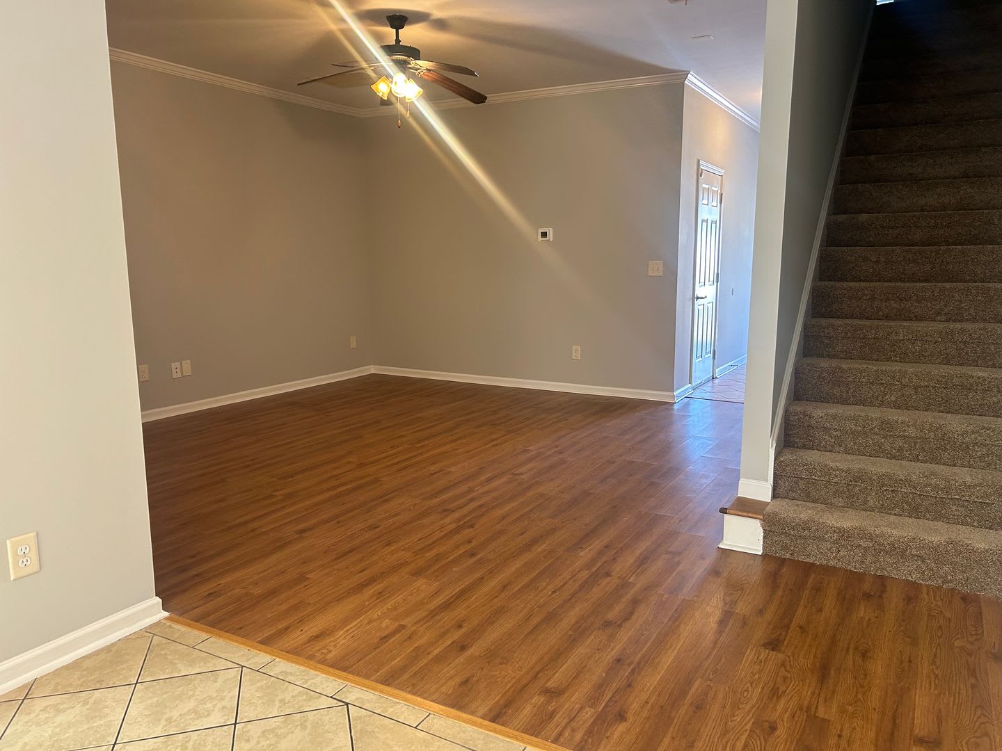 3 Bedroom Townhome off River Watch Pkwy – photo 2