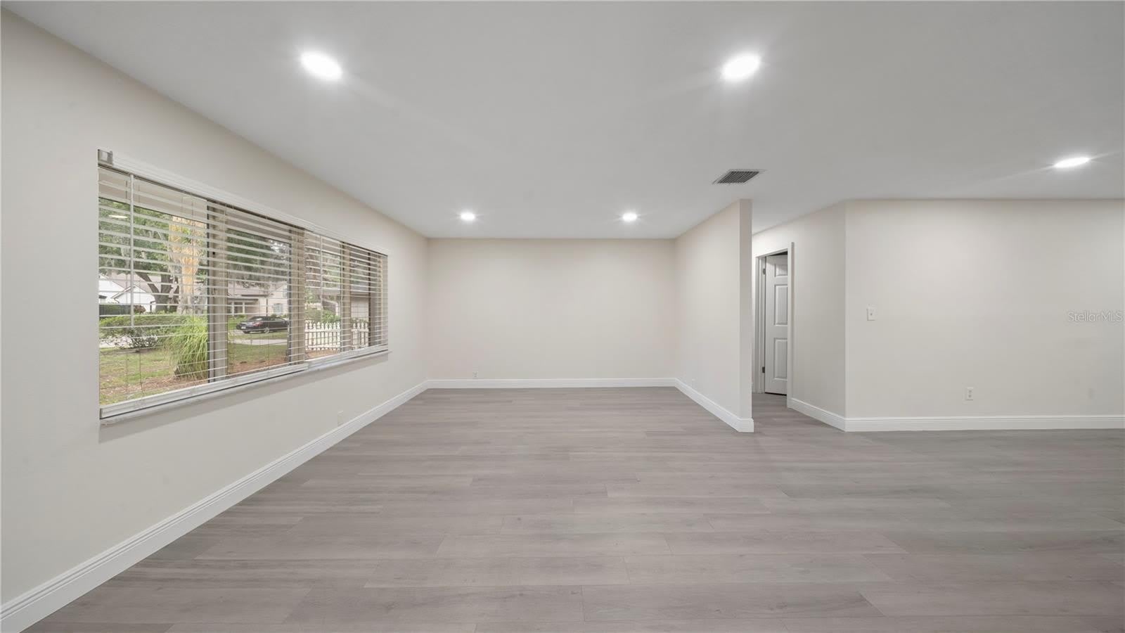 2662 DERBYSHIRE Road – photo 3