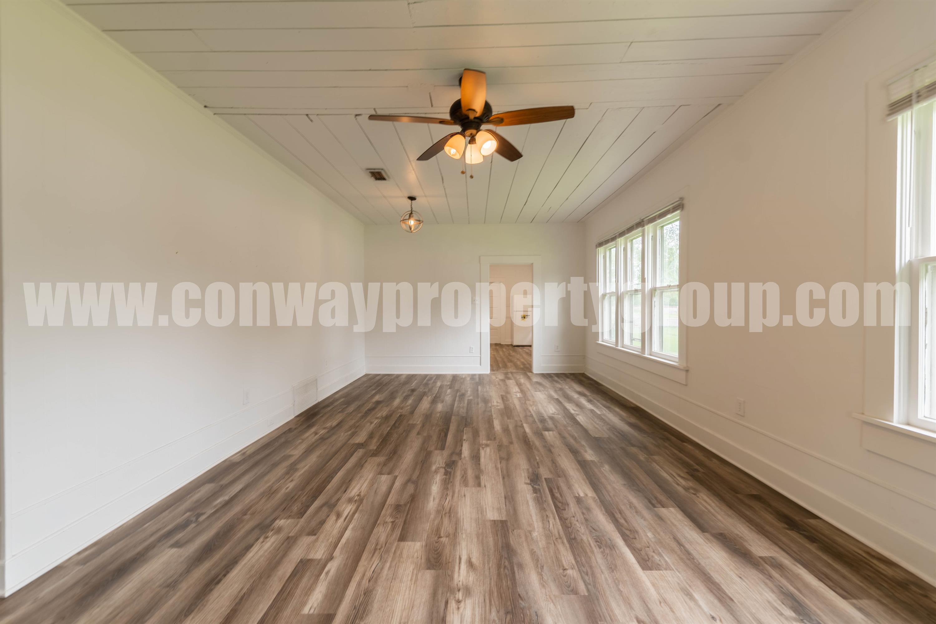 1404 Clifton Street – photo 5