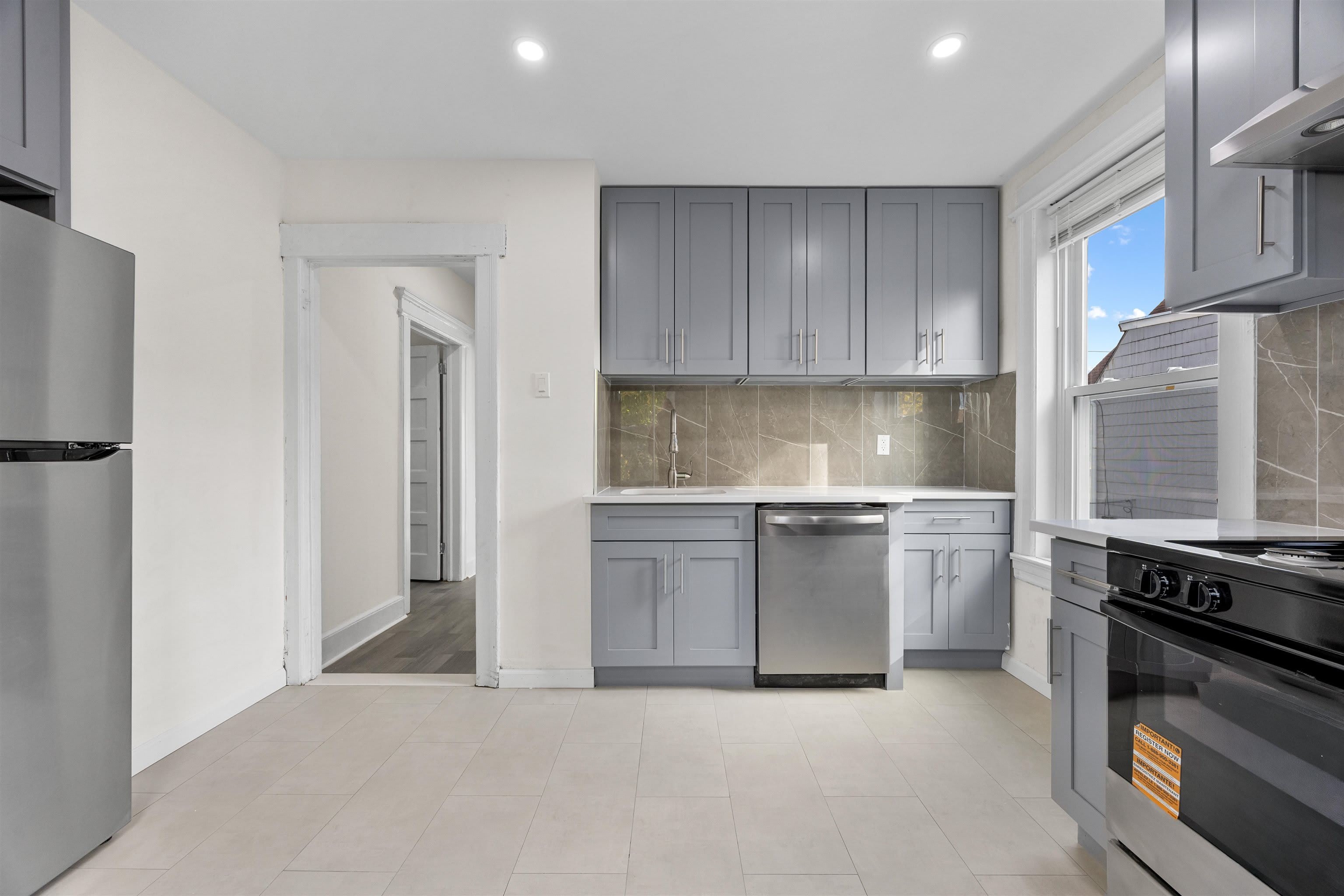 149 BIDWELL AVE – photo 4