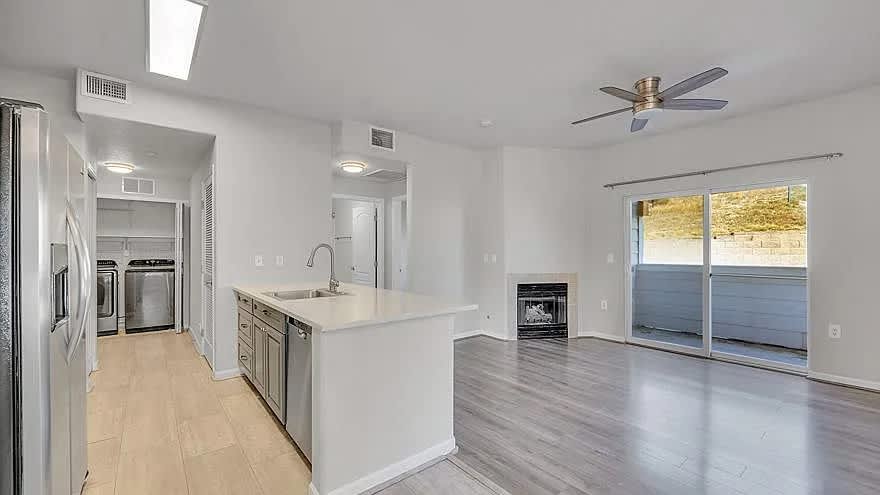 5534 Lewis Street – photo 2