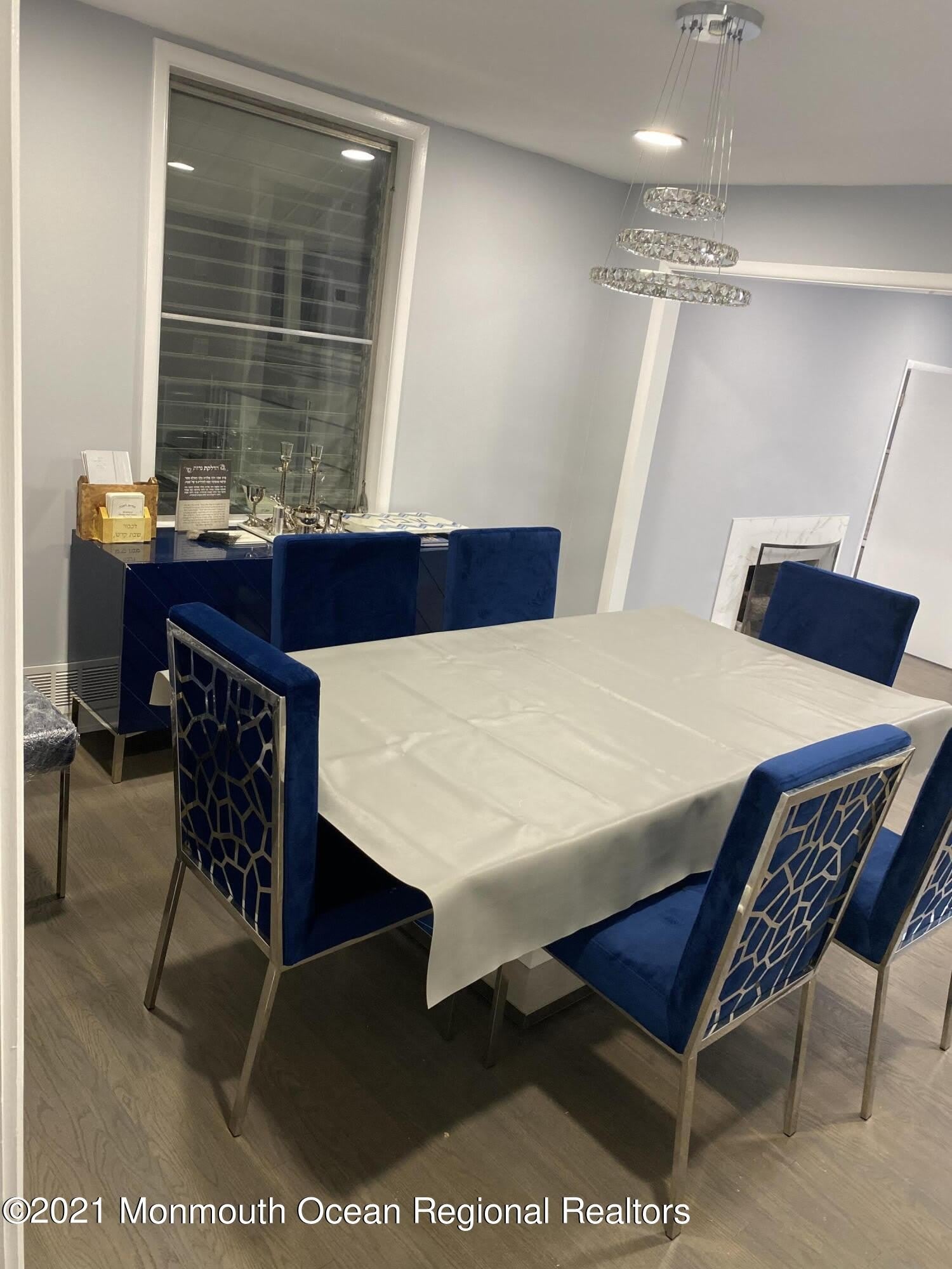 274 Hollywood Avenue – photo 5