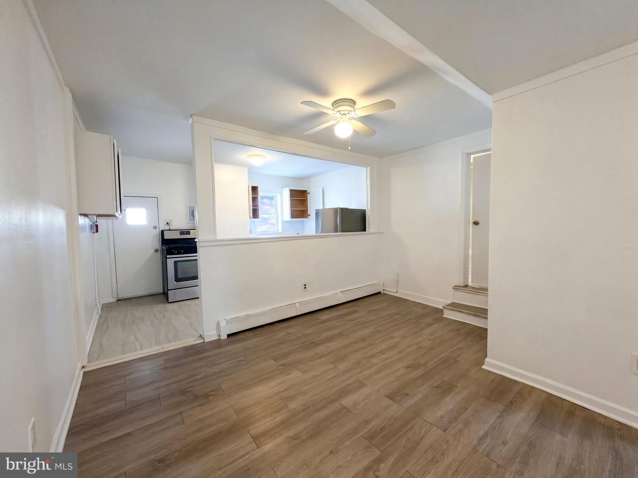 2603 E SOMERSET Street – photo 5
