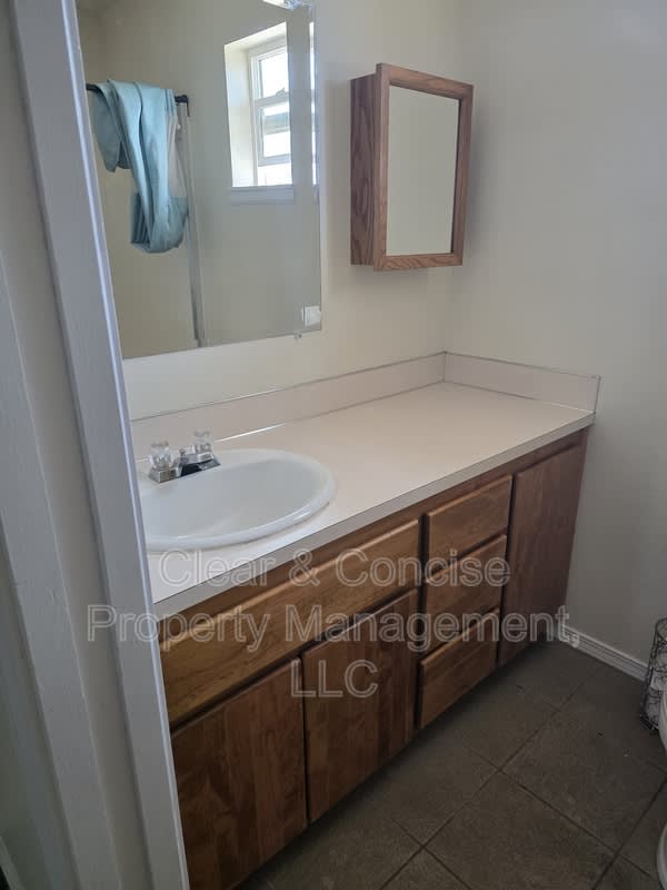 4206 Royal Avenue – photo 4