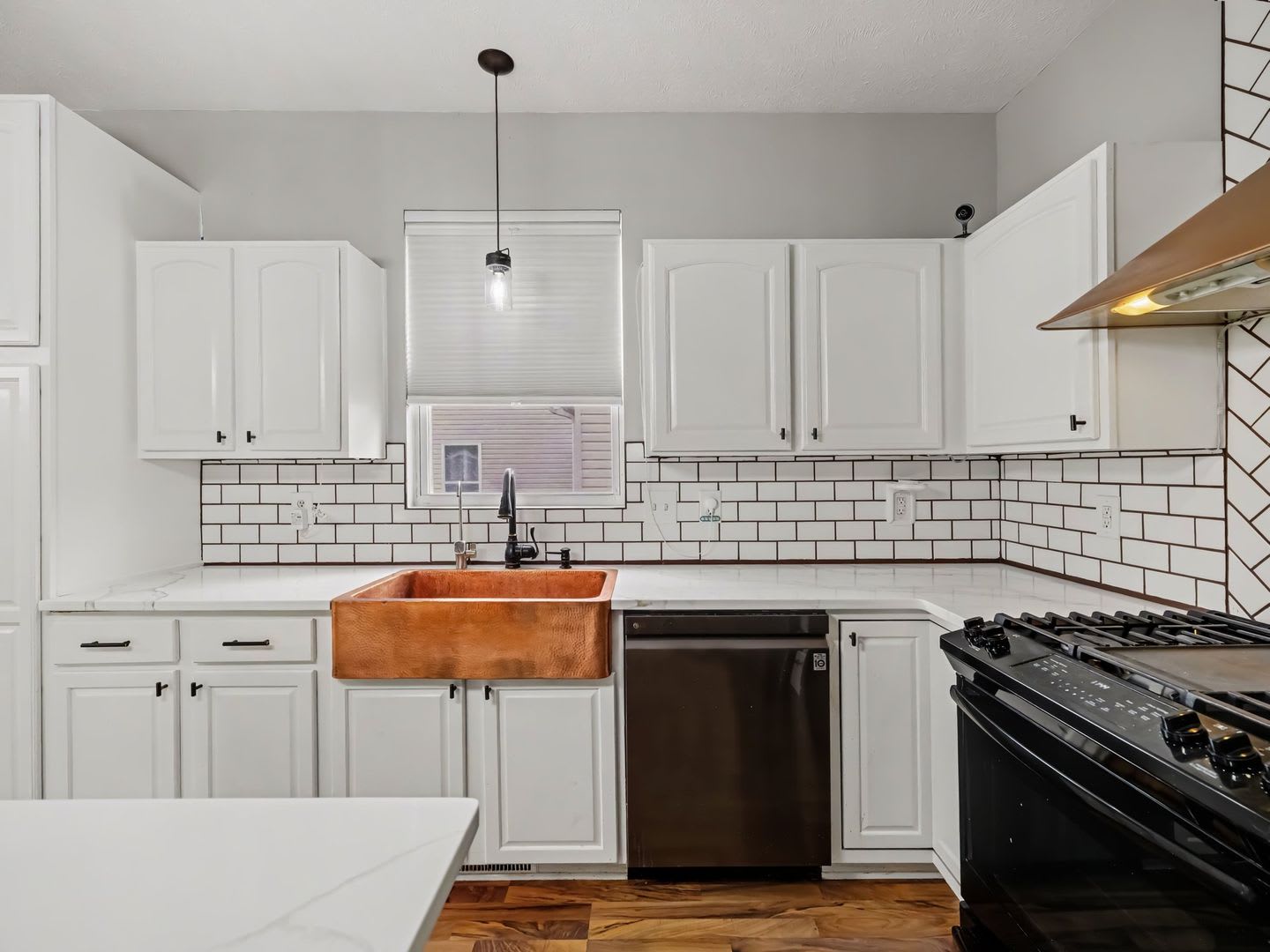 New to Elkhorn Rental Market! – photo 2