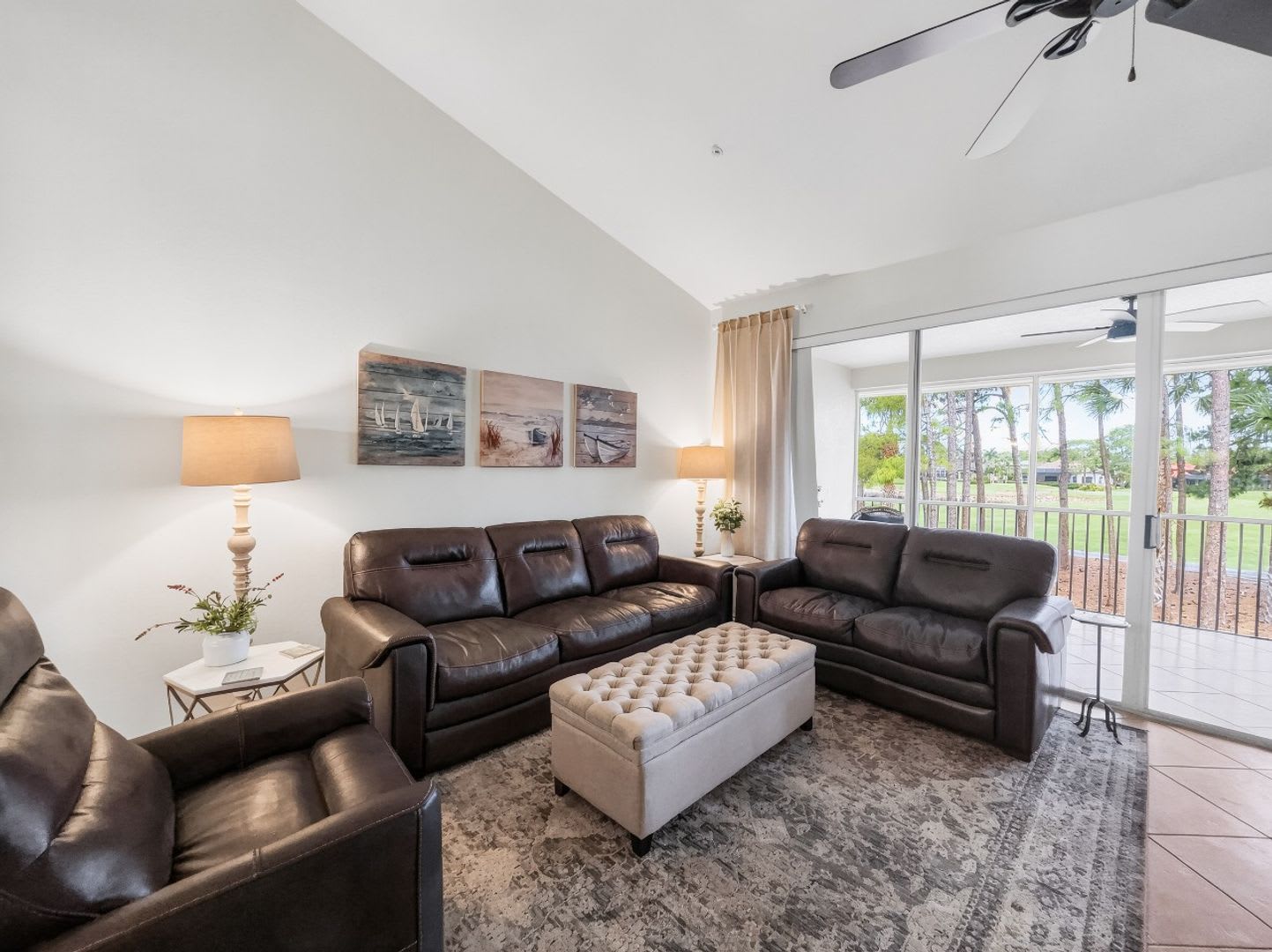 3-bedroom condo available in Flamingo Fairways II – photo 3