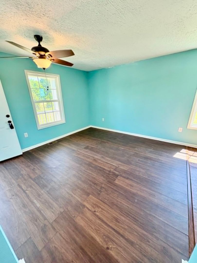 299 J Hunt Rd – photo 2