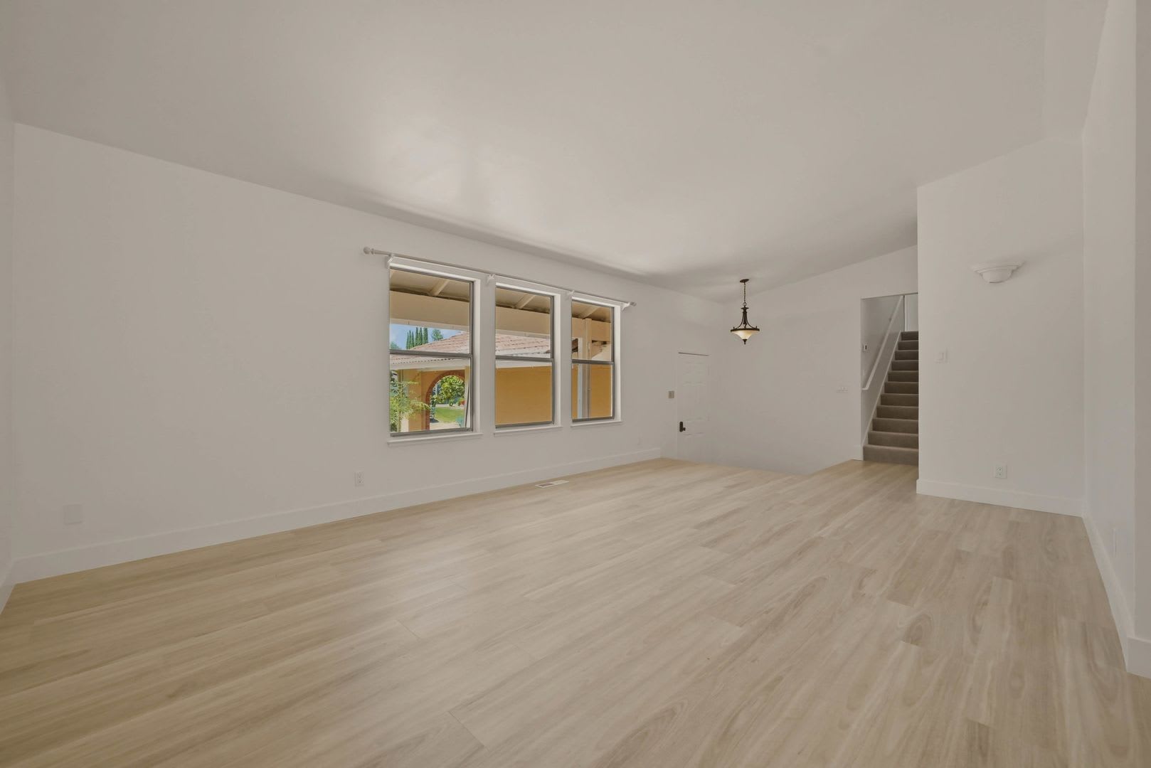 3-Bedroom, 2-Bath Brown's Valley Home with Separate Owner Suite – photo 4