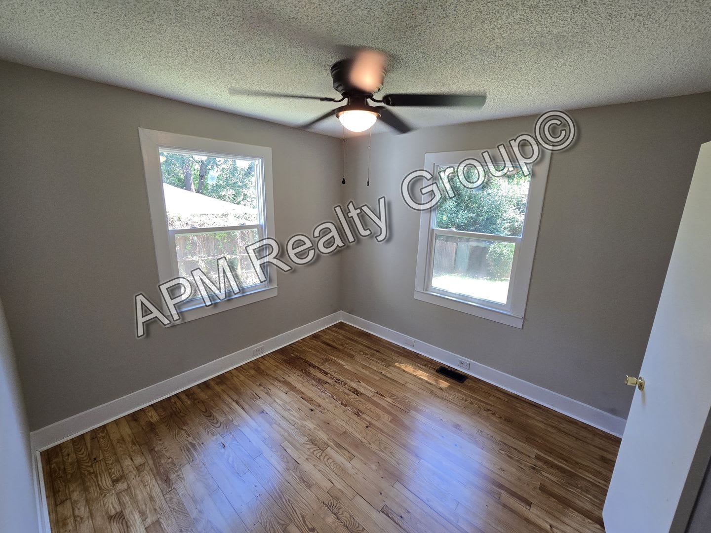 Renovated house near Columbia International University – photo 2