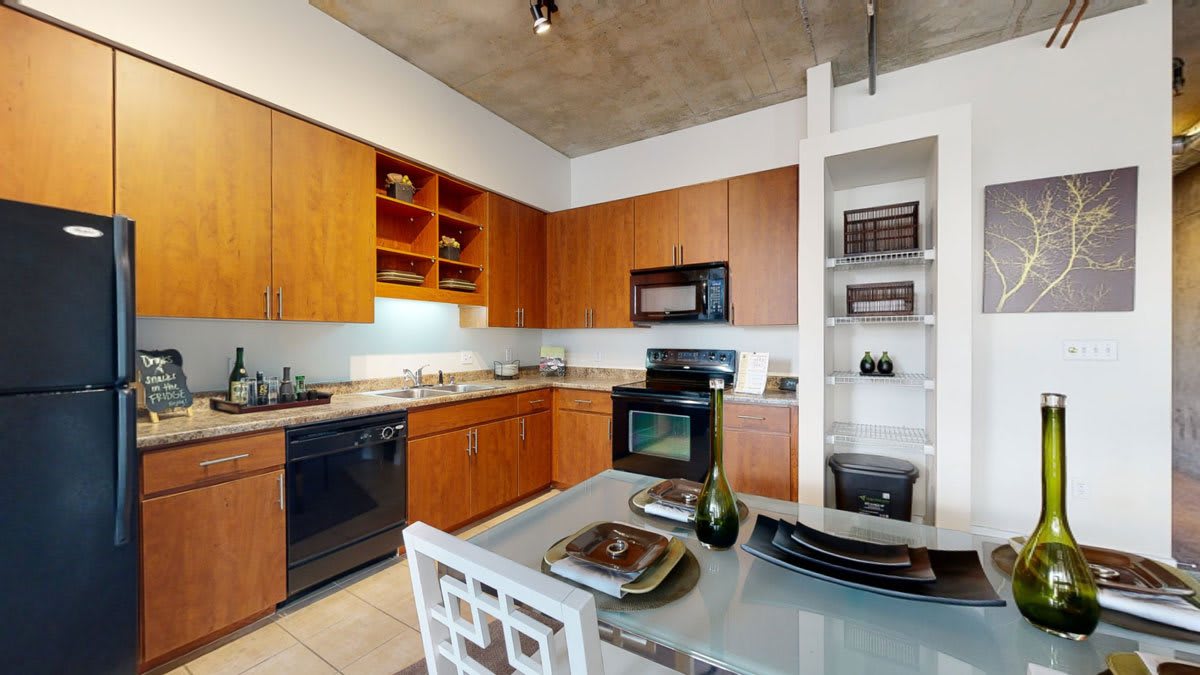 Skyline Lofts Apartment Homes – photo 5